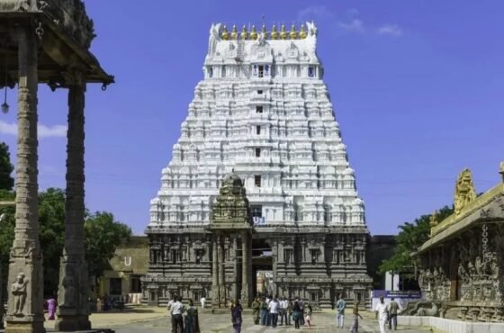 Tirunilaattingal Tundam