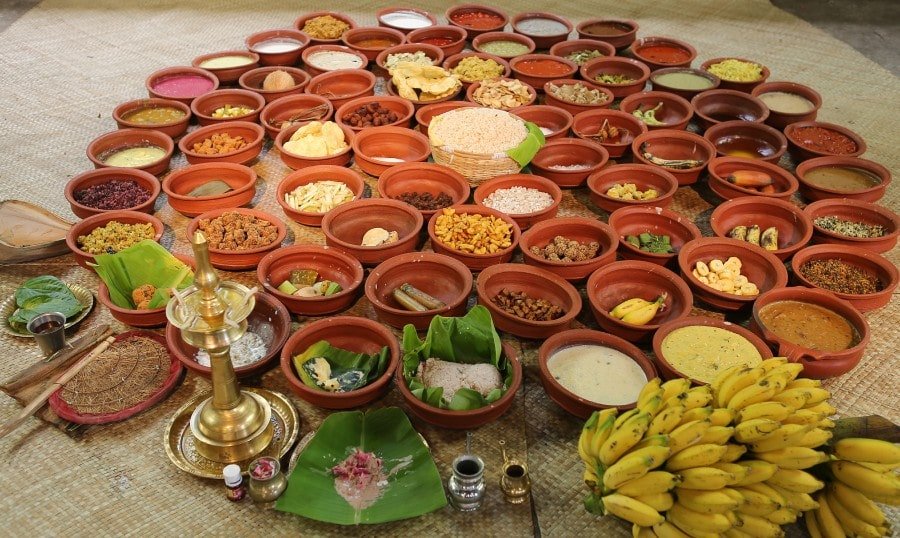 Valla Sadhya of Aranmula Temple – A Divine Feast in Kerala